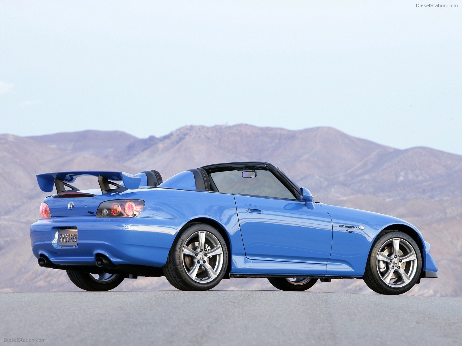 Coming to a Track Near You: Club Racer-Inspired 2008 Honda S2000 CR Coming to a Track Near You: Club Racer-Inspired 2008 Honda S2000 CR